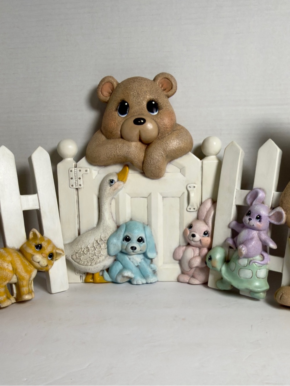 Vtg 80s Ceramic Teddy Bear Nursery Wall Plaques - 3 Piece Picket Fence Set